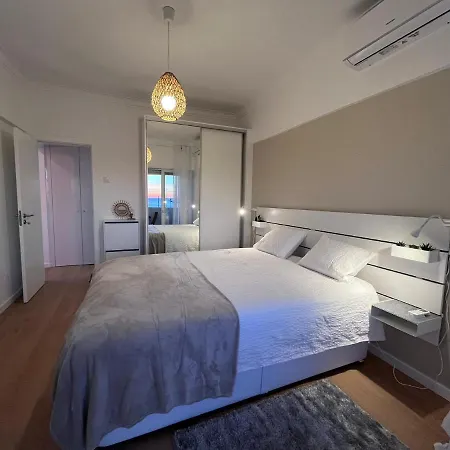 The View - Front Apartment